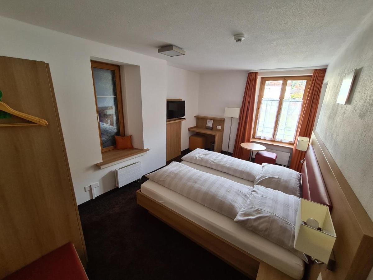 Hotel Staetzerhorn باربان المظهر الخارجي الصورة
